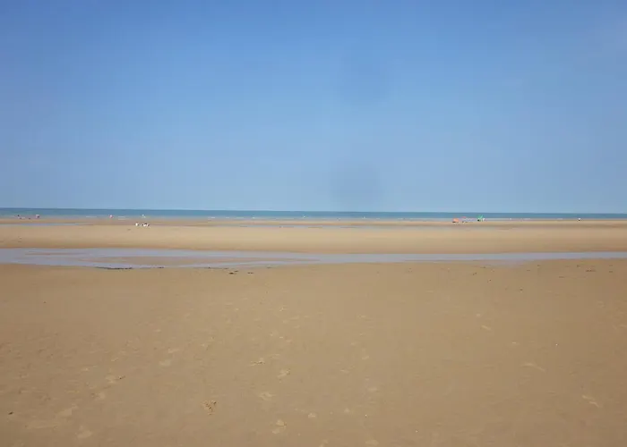 La Coulombe Manoir De Hérouville