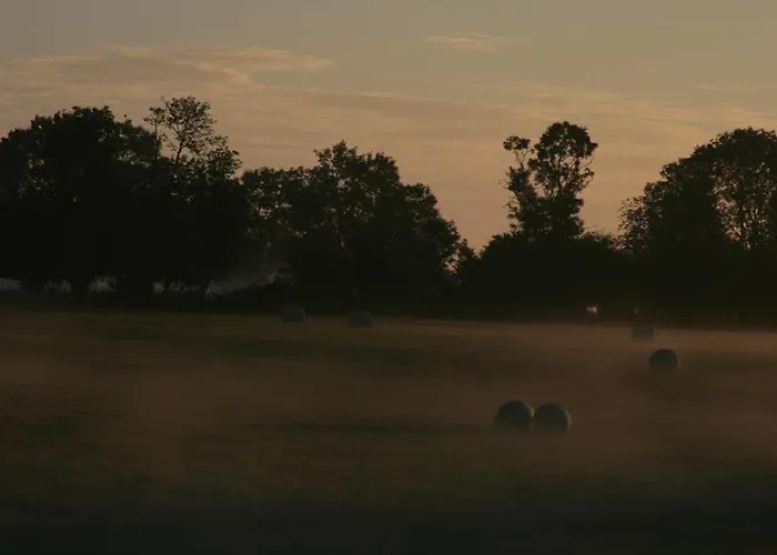 Сasa de vacaciones La Coulombe Manoir De Hérouville