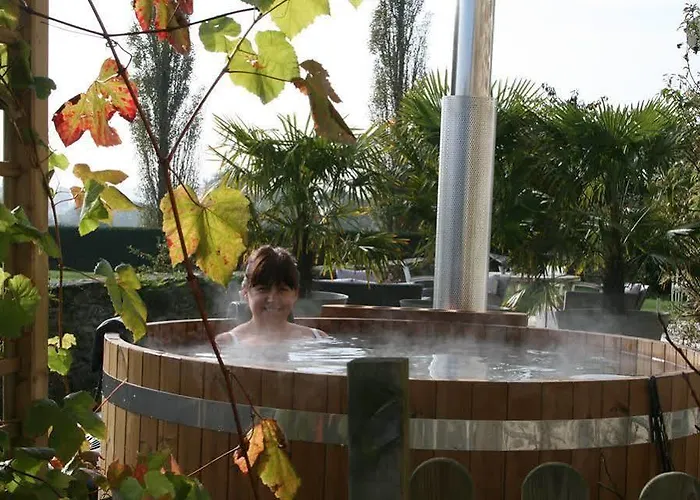 La Coulombe Manoir De Hérouville